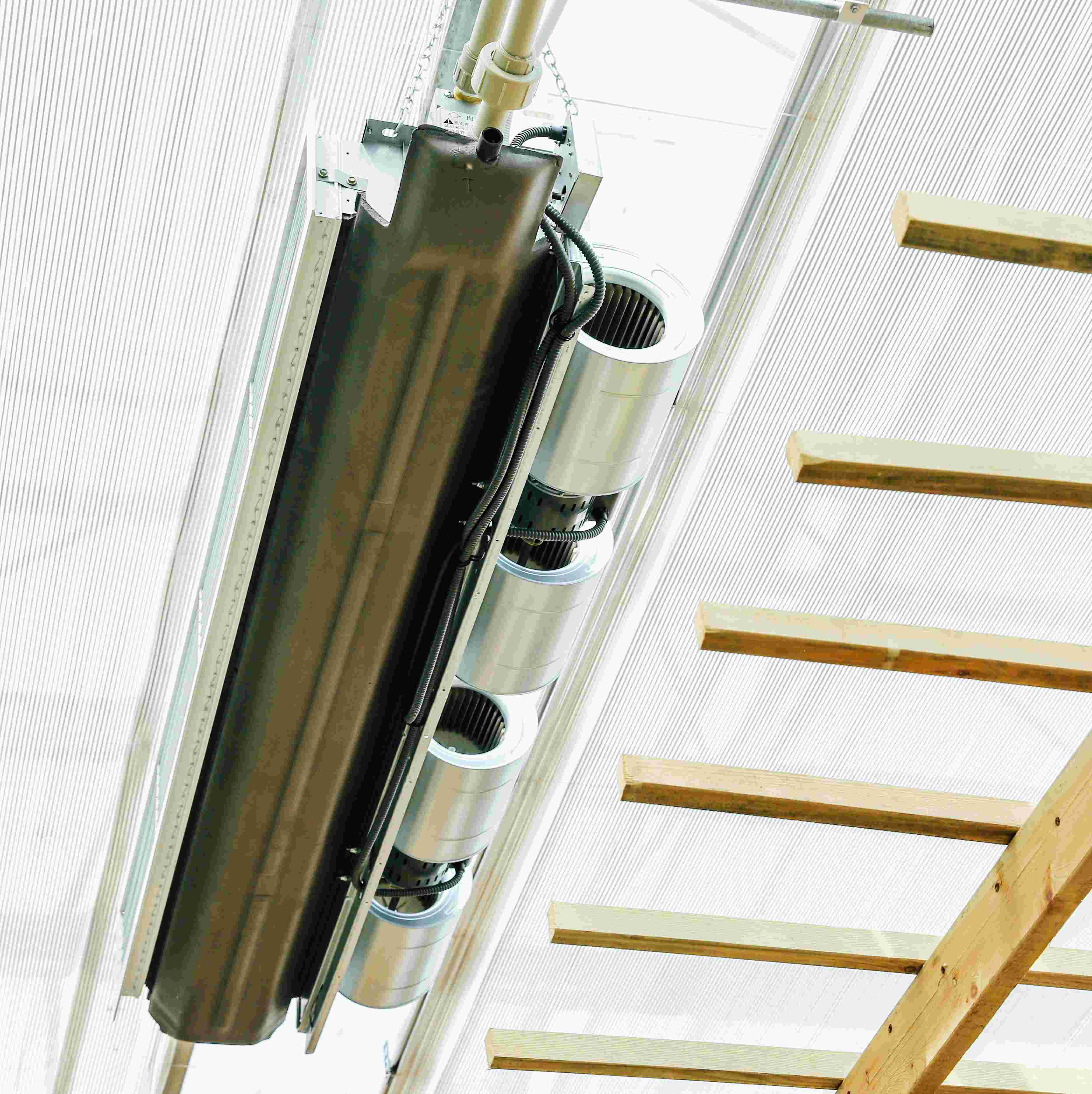 温室大棚夏季降温系统&ldquo;风机、湿帘&rdquo;的特点和原理